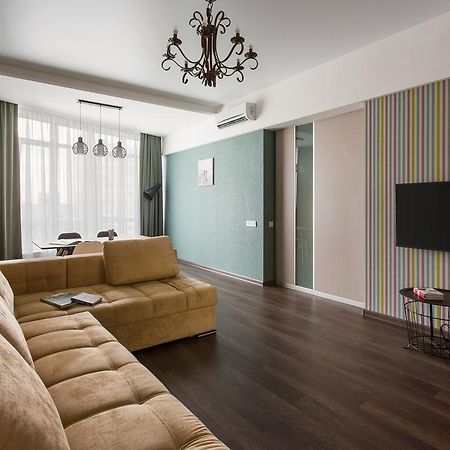 Apartment On Arkadiivskyi Lane Одеса Екстериор снимка